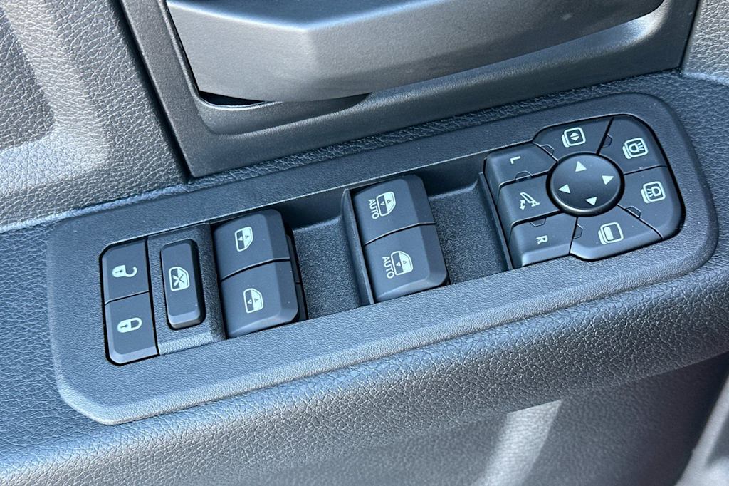 Thumbnail: 2026 RAM 2500 - 22