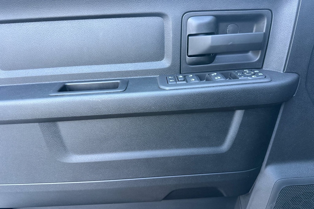 Thumbnail: 2026 RAM 2500 - 19