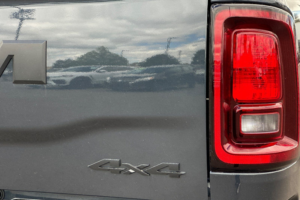 Thumbnail: 2026 RAM 2500 - 32