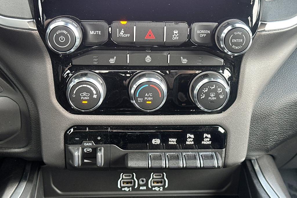 Thumbnail: 2026 RAM 3500 - 24