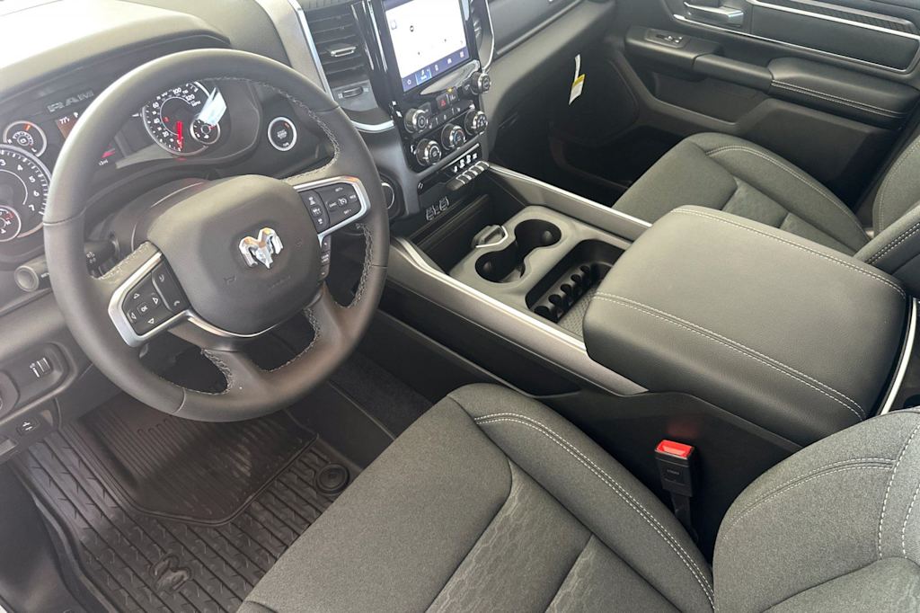 Thumbnail: 2026 RAM 1500 - 8
