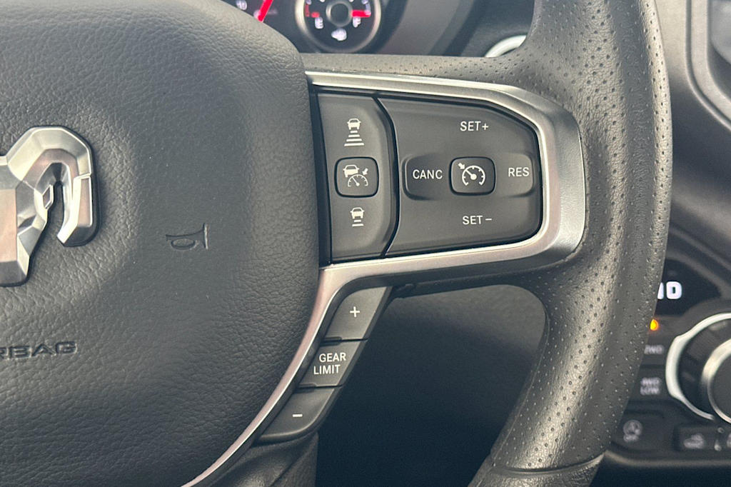 Thumbnail: 2026 RAM 1500 - 28