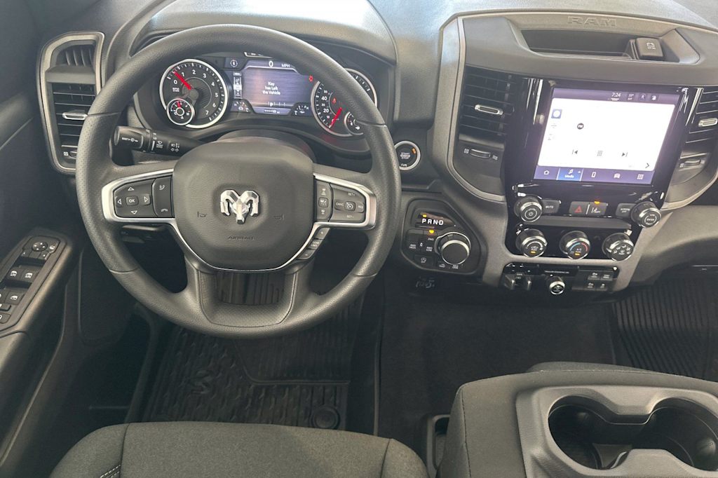 Thumbnail: 2026 RAM 1500 - 10