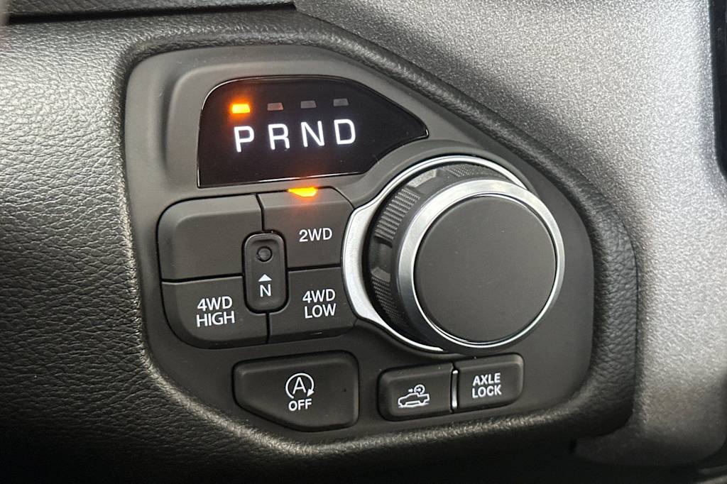 Thumbnail: 2026 RAM 1500 - 13