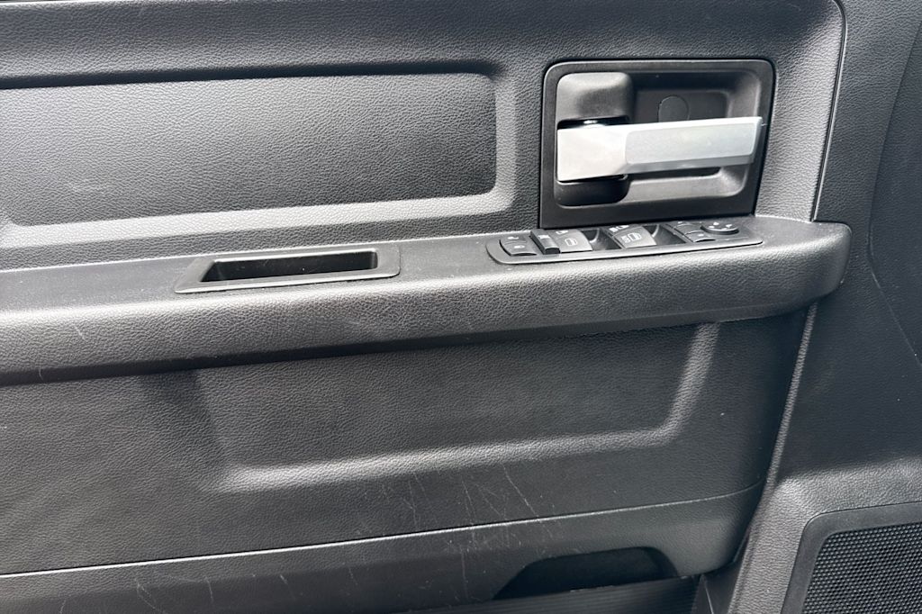 Thumbnail: 2019 RAM 2500 - 18