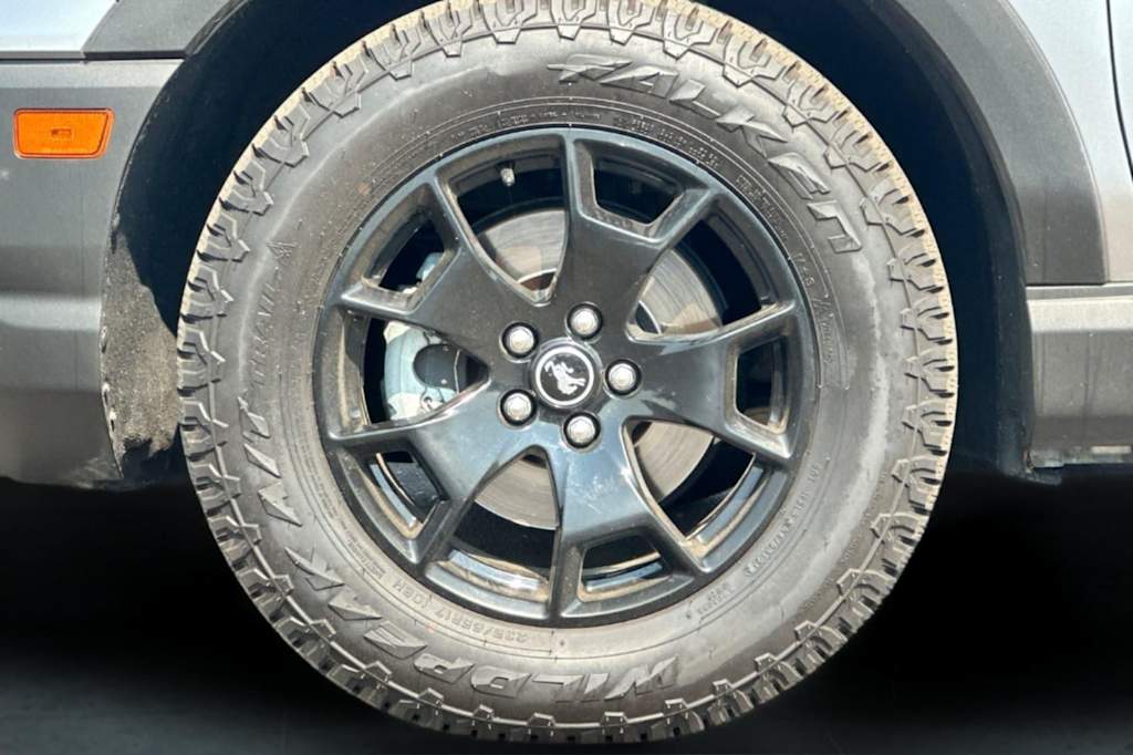 Thumbnail: 2021 Ford Bronco Sport - 7