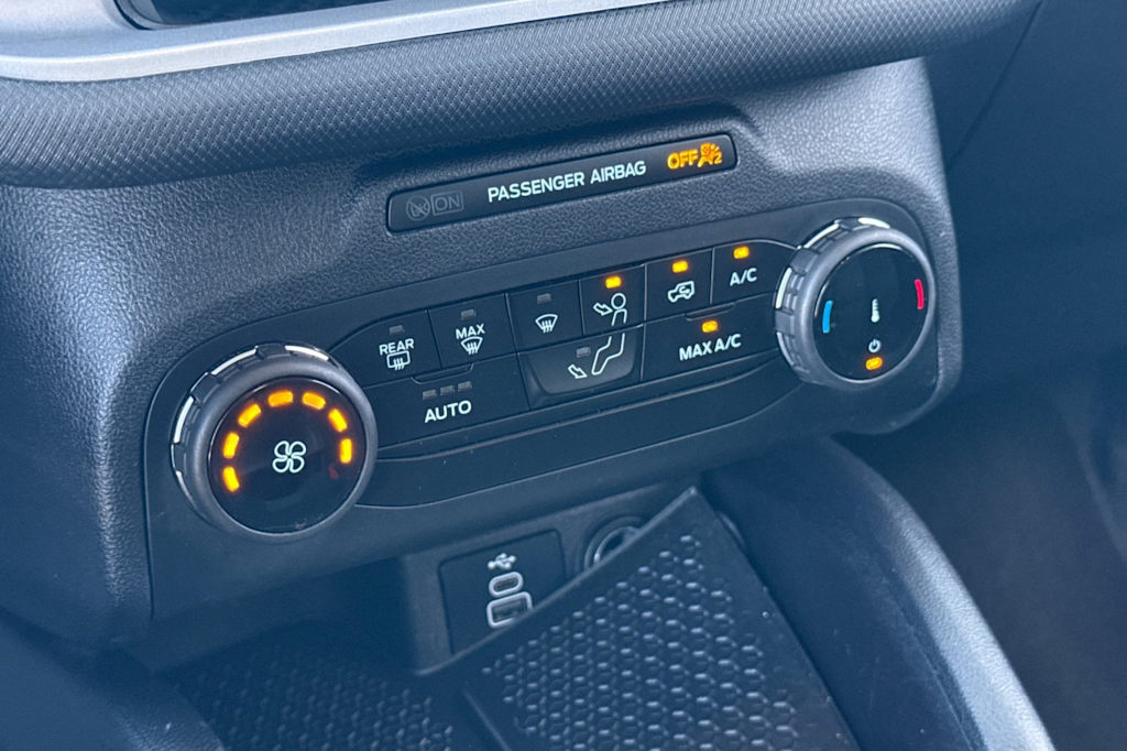 Thumbnail: 2024 Ford Bronco Sport - 26