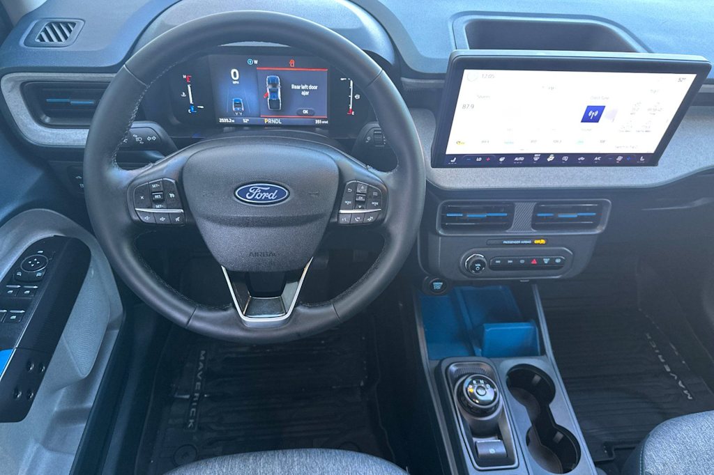 Thumbnail: 2025 Ford Maverick - 12