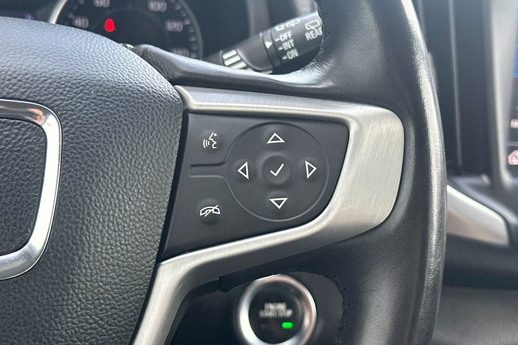 Thumbnail: 2020 GMC Terrain - 30