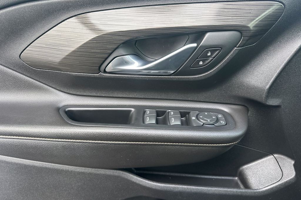 Thumbnail: 2020 GMC Terrain - 20
