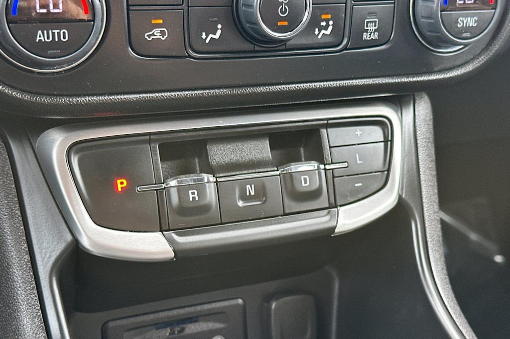 Thumbnail: 2024 GMC Terrain - 26
