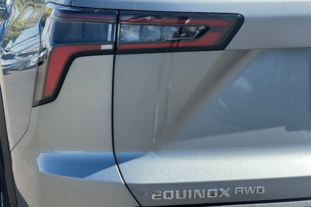 Thumbnail: 2026 Chevrolet Equinox - 6