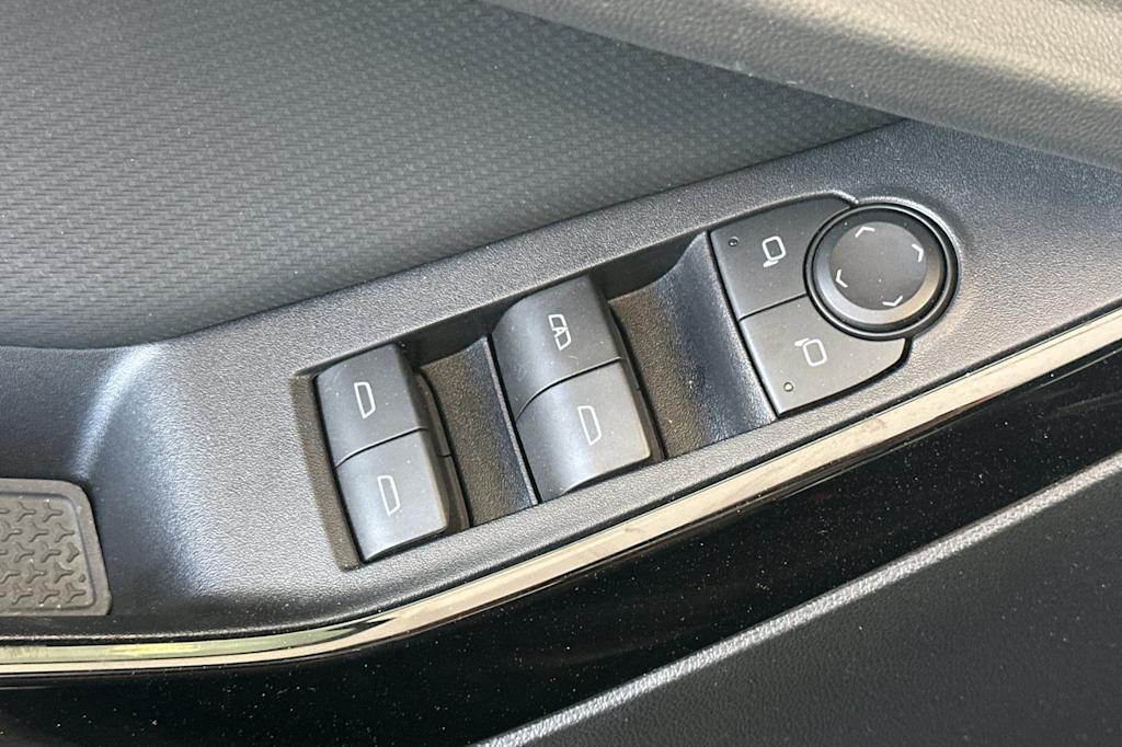 Thumbnail: 2026 Chevrolet Equinox - 22