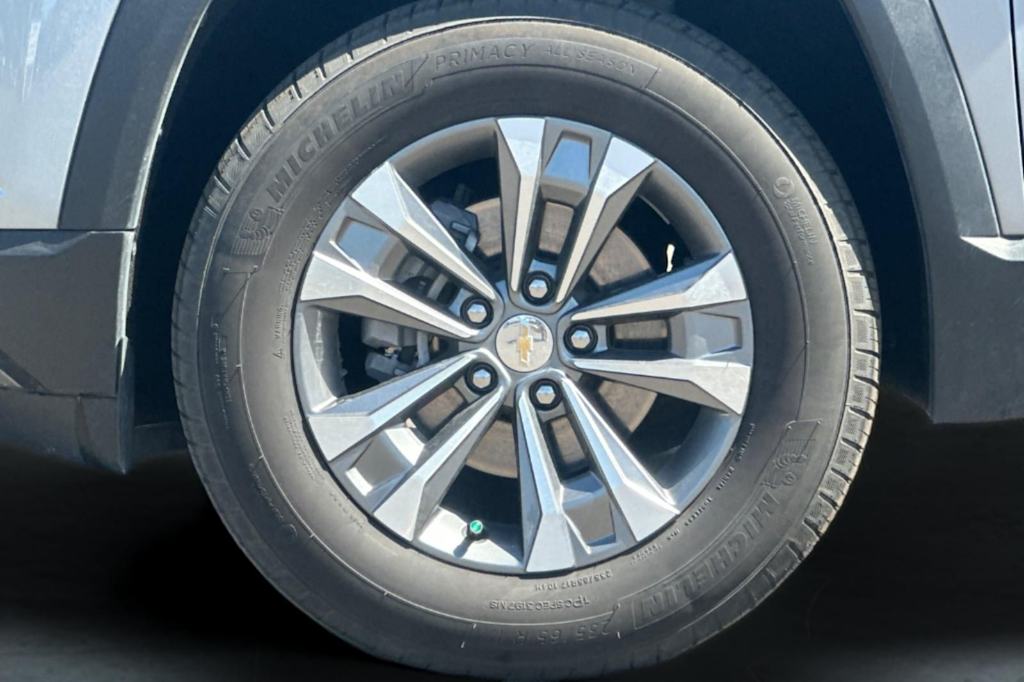 Thumbnail: 2026 Chevrolet Equinox - 7