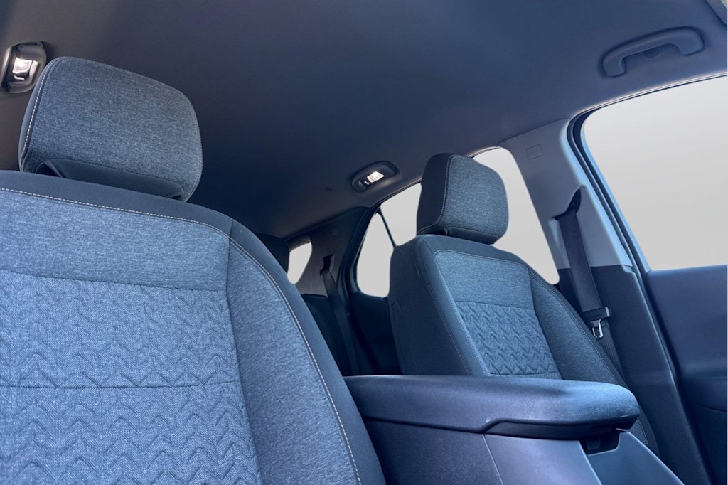 Thumbnail: 2023 Chevrolet Equinox - 10