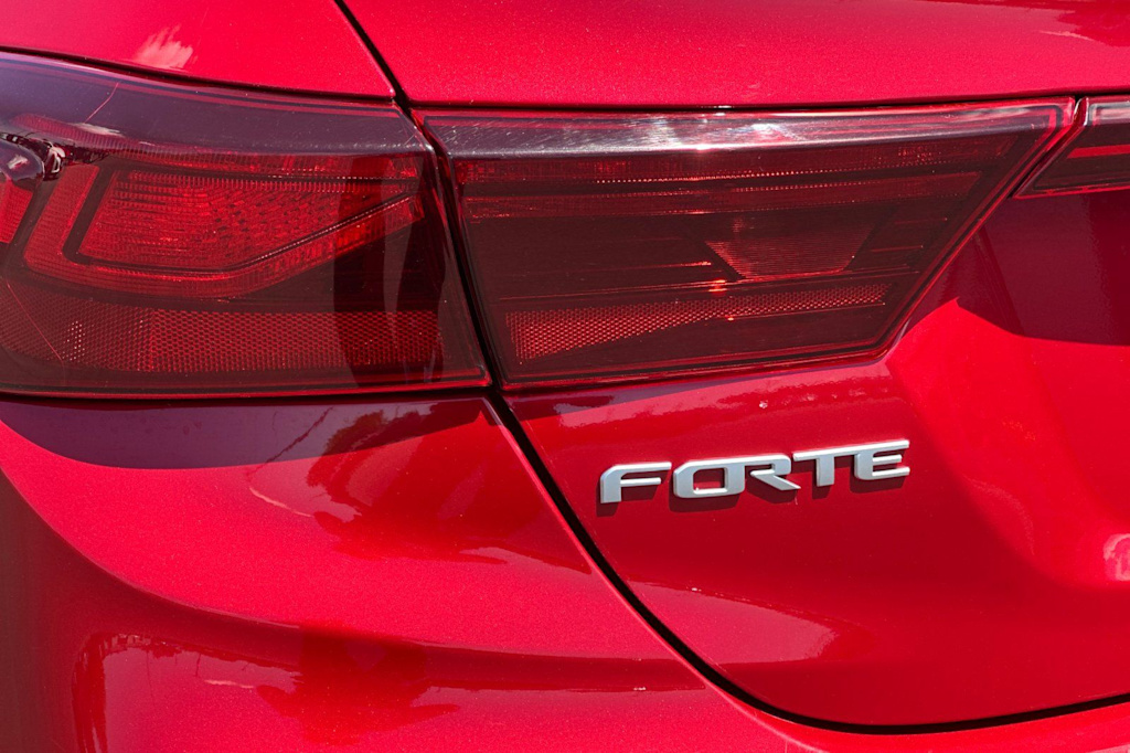 Thumbnail: 2024 Kia Forte - 29