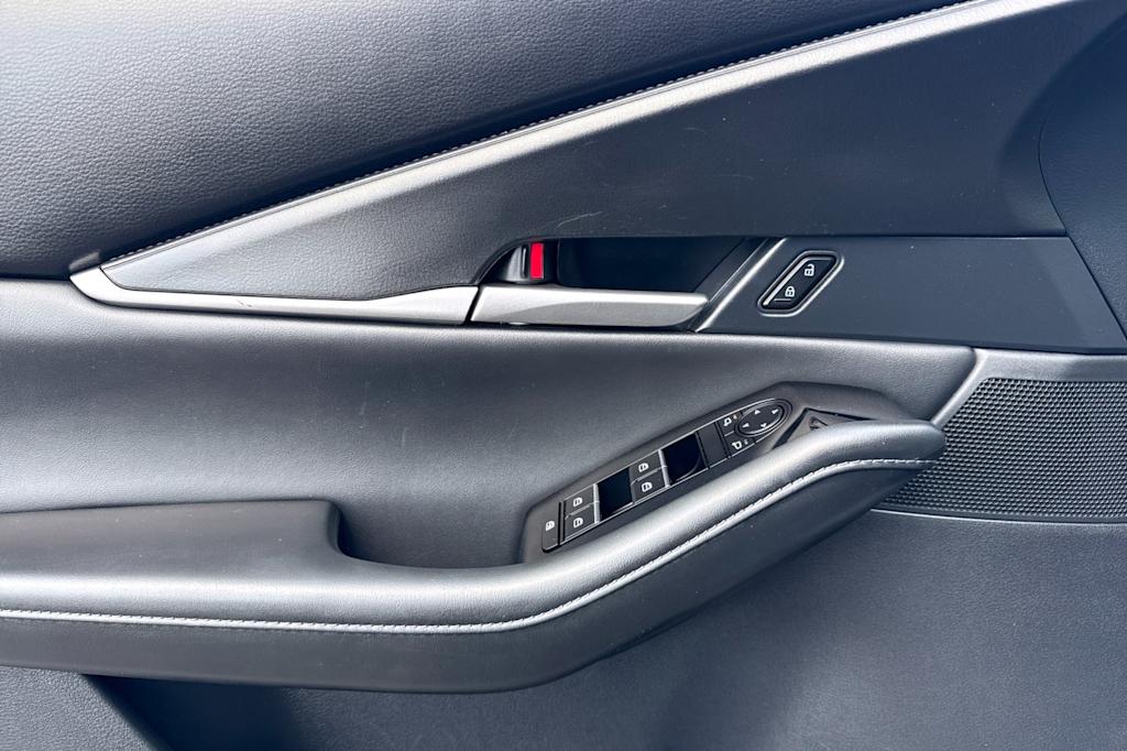 Thumbnail: 2025 Mazda CX-30 - 21