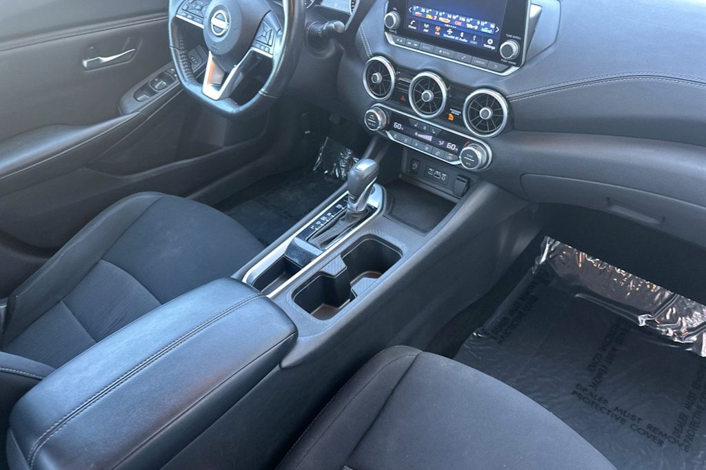 Thumbnail: 2024 Nissan Sentra - 12