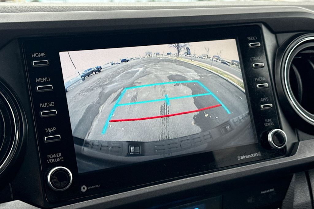 Thumbnail: 2021 Toyota Tacoma - 23