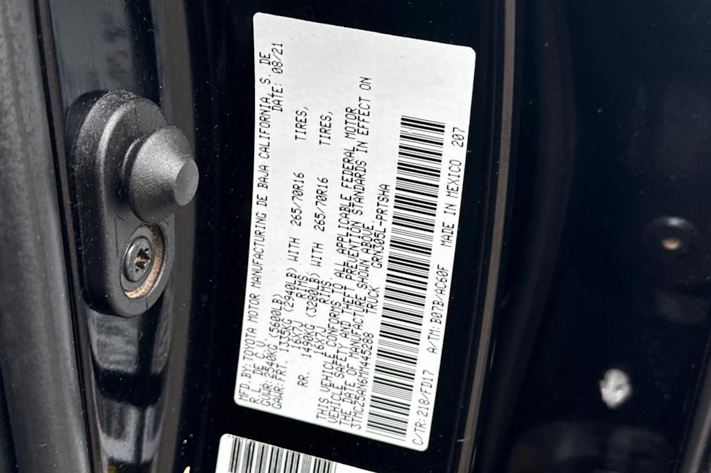 Thumbnail: 2021 Toyota Tacoma - 13