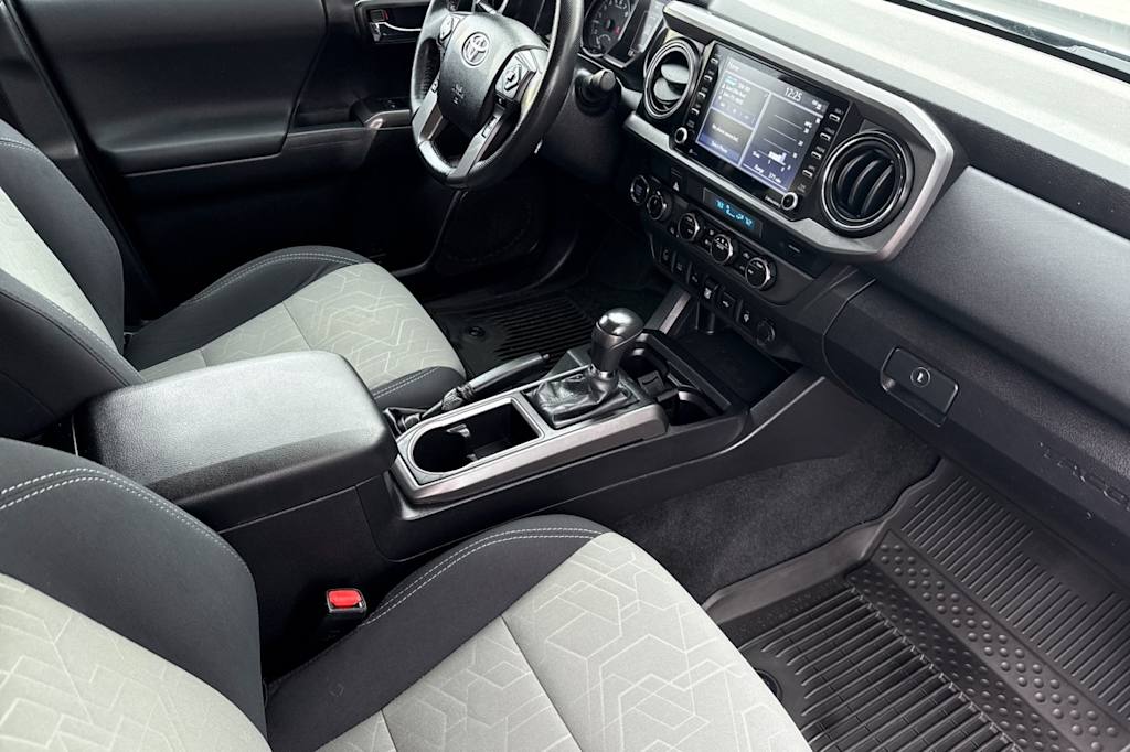 Thumbnail: 2021 Toyota Tacoma - 9