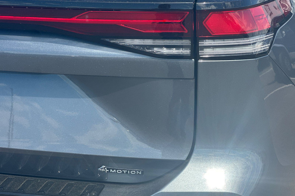 Thumbnail: 2025 Volkswagen Tiguan - 31