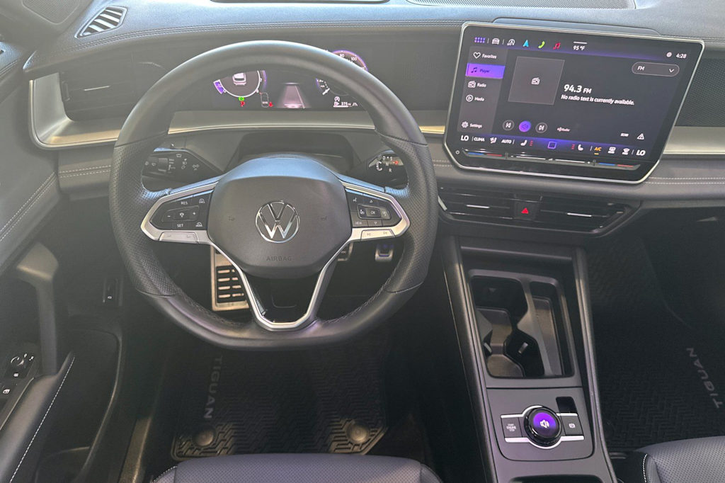 Thumbnail: 2025 Volkswagen Tiguan - 9