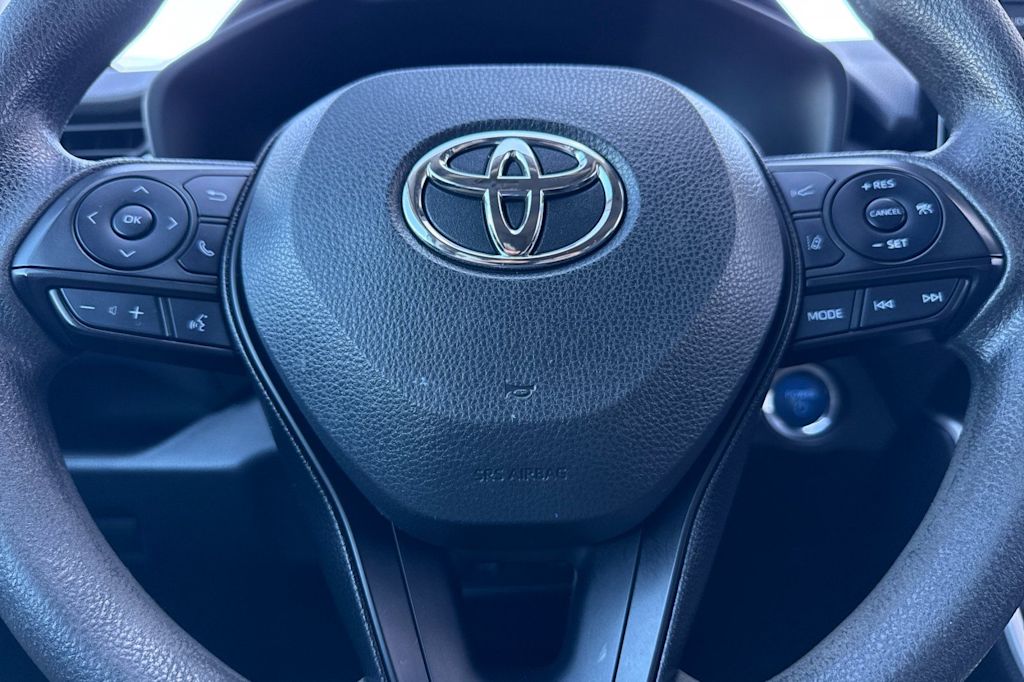 Thumbnail: 2022 Toyota RAV4 - 28