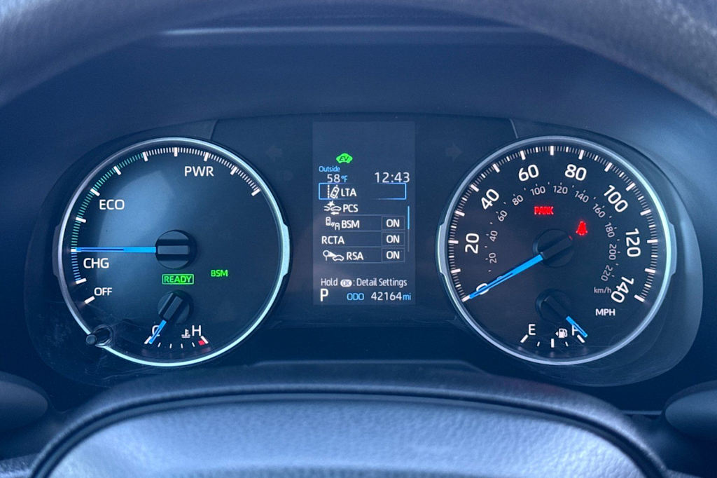 Thumbnail: 2022 Toyota RAV4 - 15