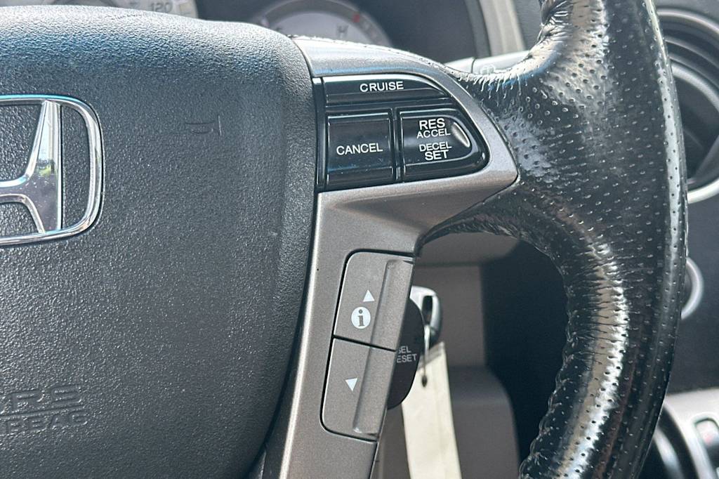 Thumbnail: 2015 Honda Pilot - 30