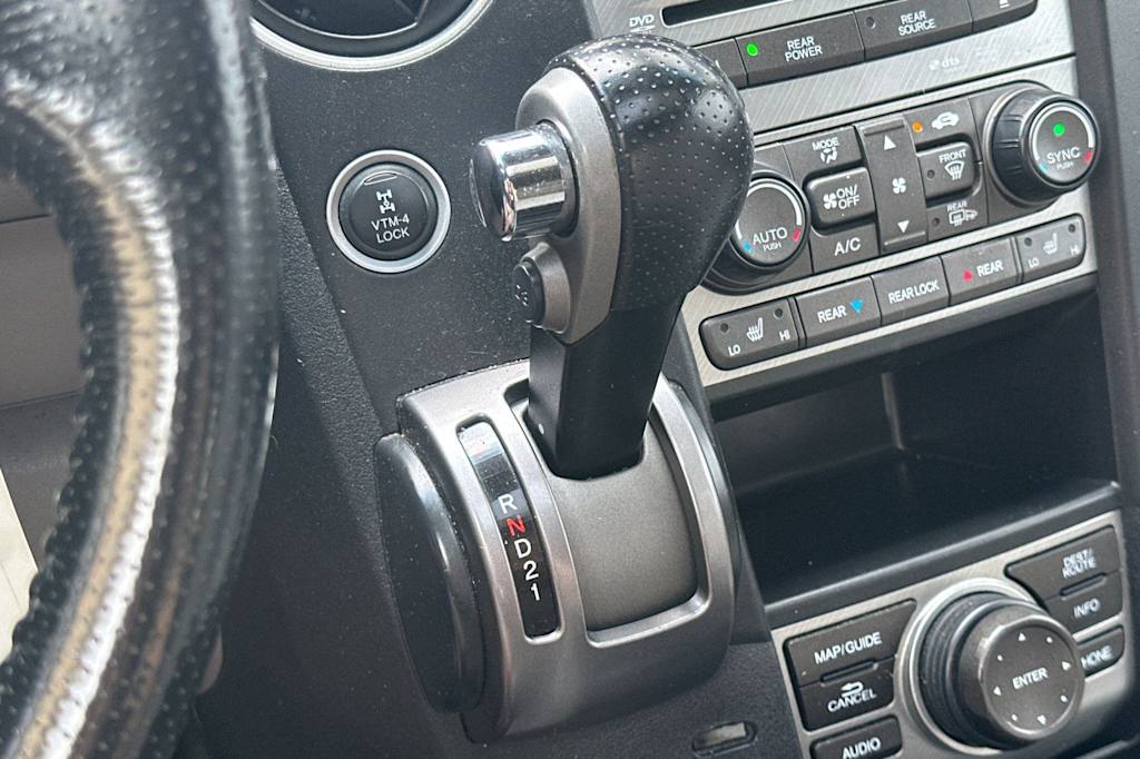 Thumbnail: 2015 Honda Pilot - 27
