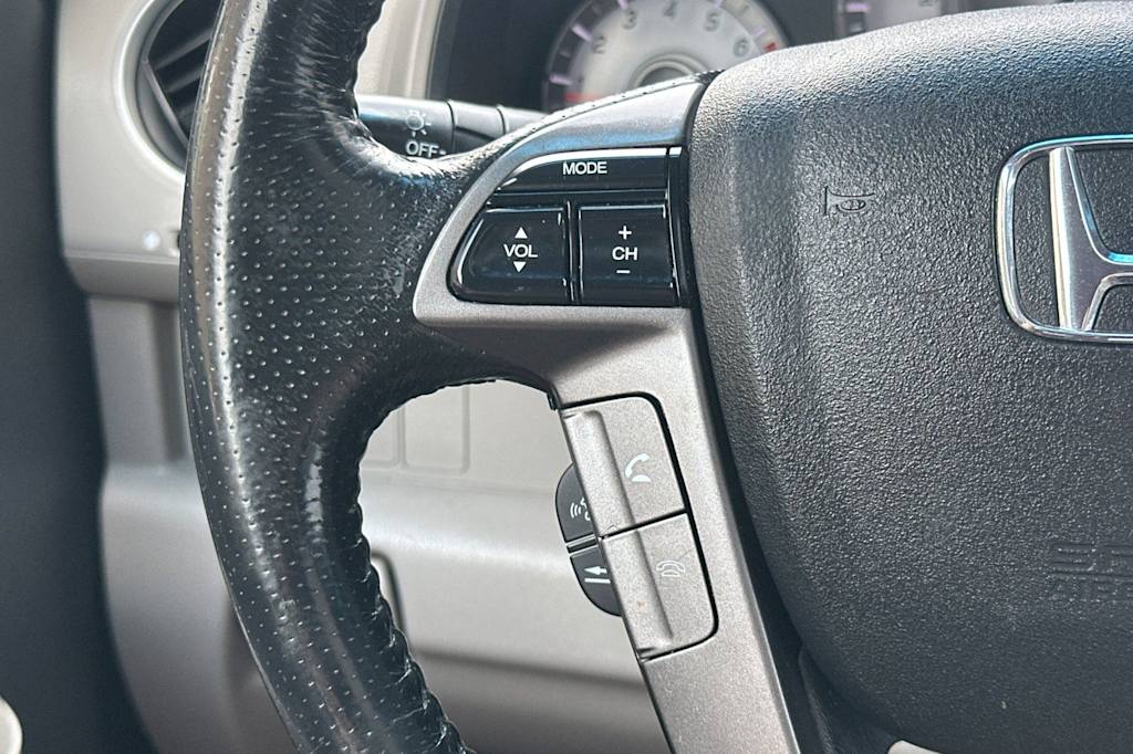 Thumbnail: 2015 Honda Pilot - 29