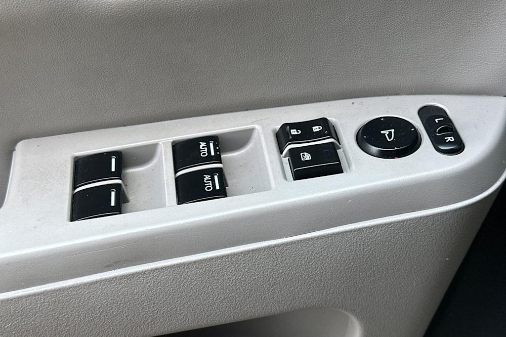 Thumbnail: 2015 Honda Pilot - 20