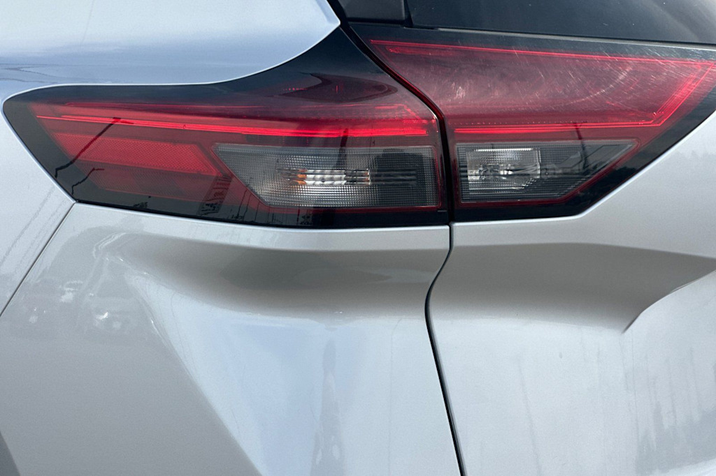 Thumbnail: 2024 Nissan Rogue - 32