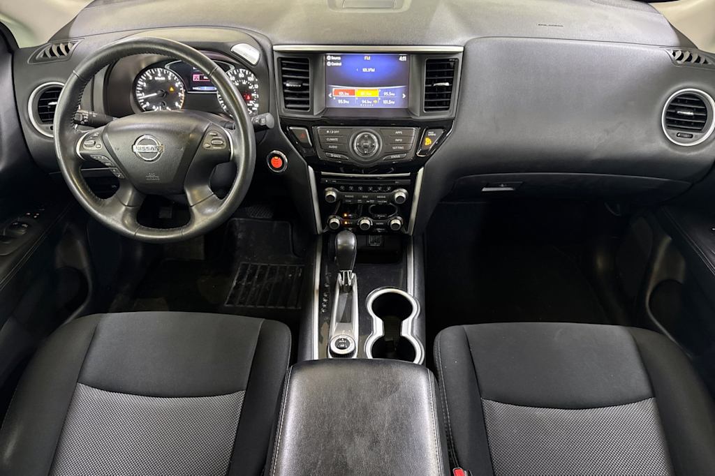Thumbnail: 2018 Nissan Pathfinder - 2