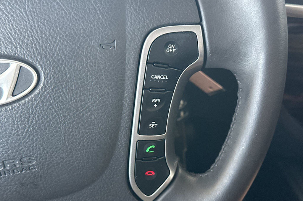Thumbnail: 2010 Hyundai Santa Fe - 28