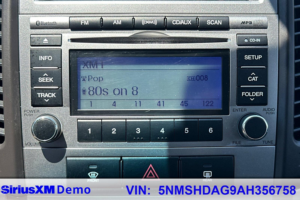 Thumbnail: 2010 Hyundai Santa Fe - 32