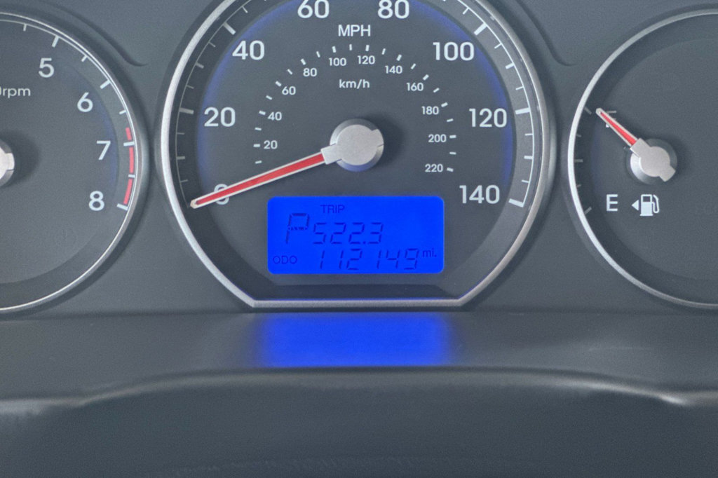 Thumbnail: 2010 Hyundai Santa Fe - 28