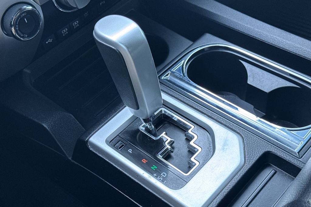 Thumbnail: 2021 Toyota Tundra - 13