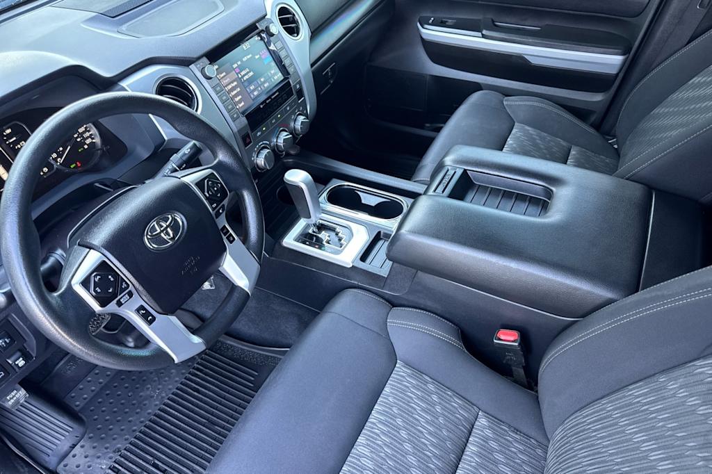 Thumbnail: 2021 Toyota Tundra - 9