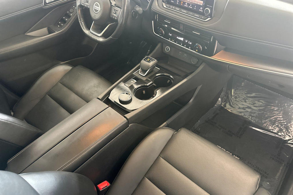 Thumbnail: 2021 Nissan Rogue - 11