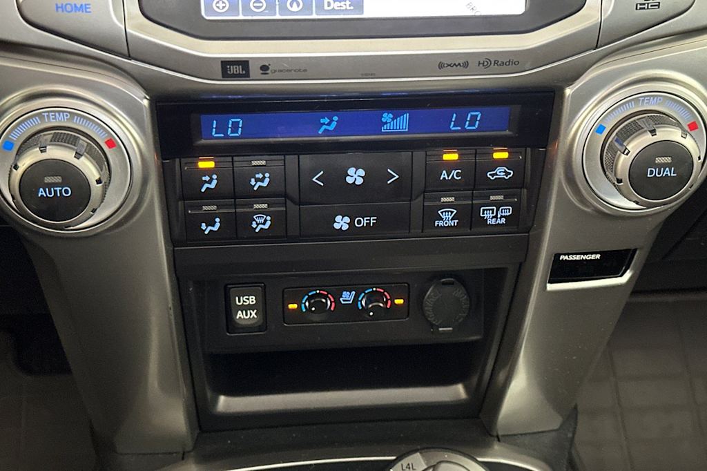 Thumbnail: 2016 Toyota 4Runner - 27