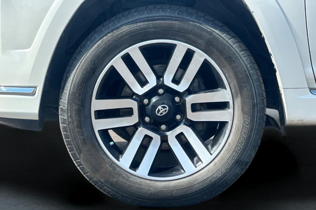Thumbnail: 2016 Toyota 4Runner - 6
