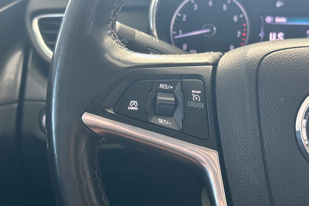 Thumbnail: 2019 Buick Encore - 28