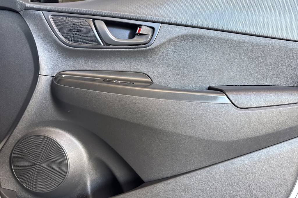 Thumbnail: 2021 Hyundai Kona - 23