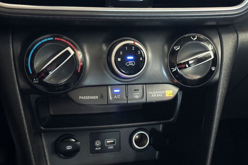 Thumbnail: 2021 Hyundai Kona - 25