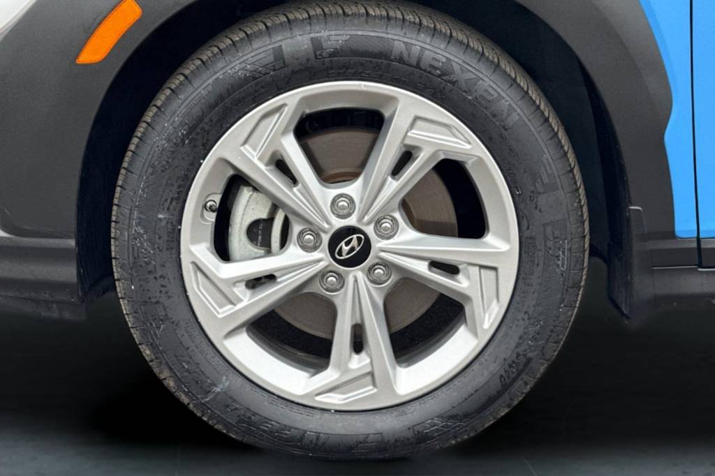 Thumbnail: 2022 Hyundai Kona - 5