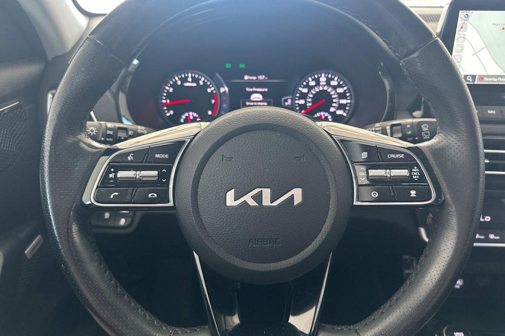 Thumbnail: 2023 Kia Seltos - 28