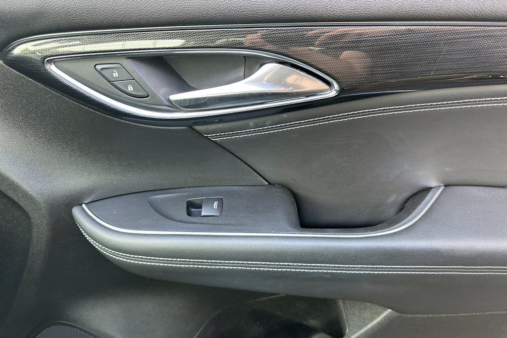 Thumbnail: 2022 Buick Envision - 24