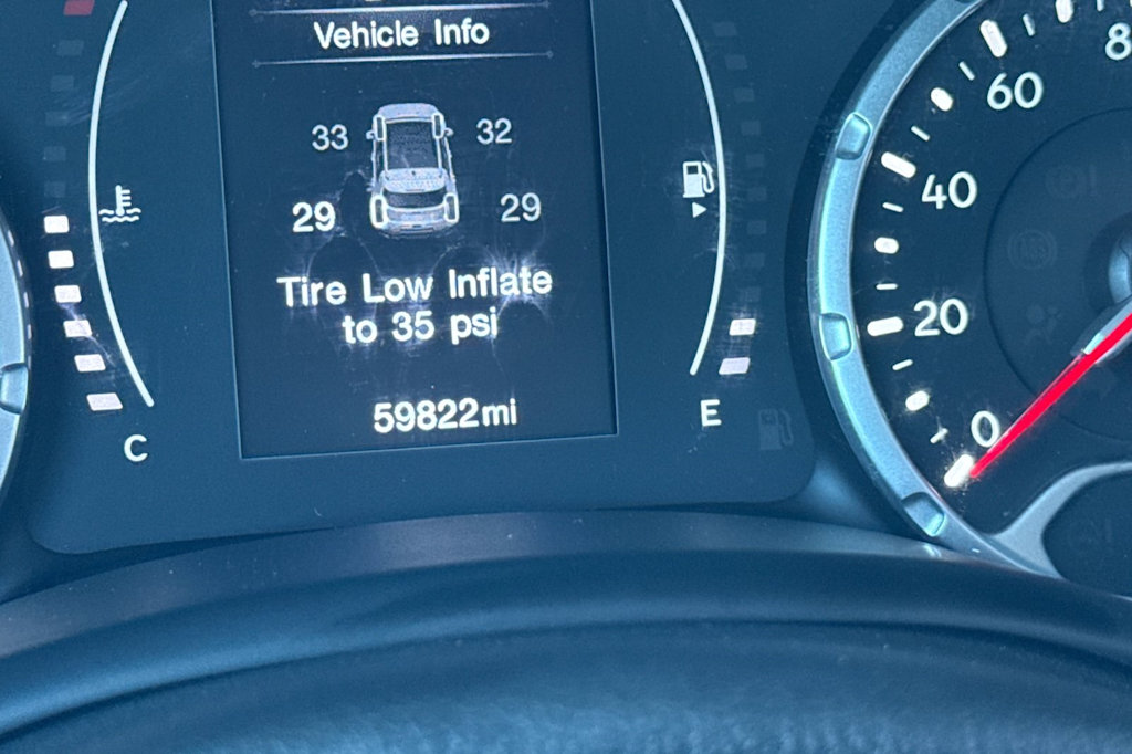 Thumbnail: 2022 Jeep Renegade - 31